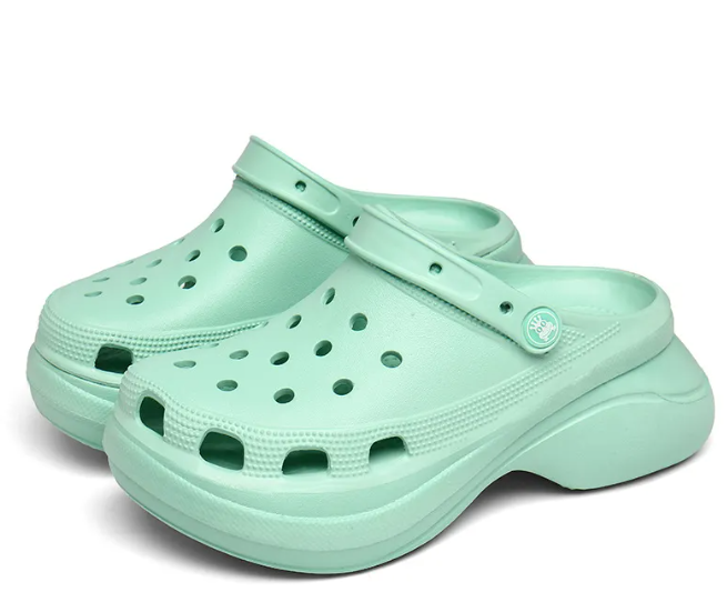 Thick-Sole Beachwalk Trainers