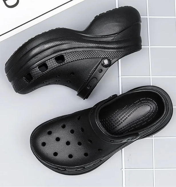 Thick-Sole Beachwalk Trainers