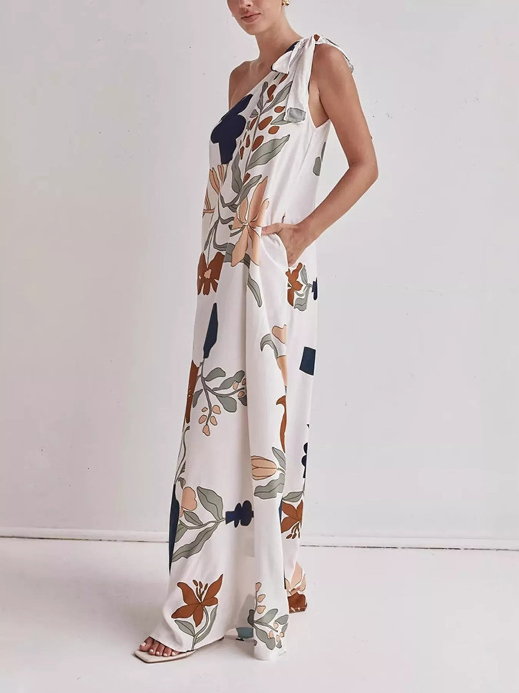Bohemian Floral Print One-Shoulder Maxi Dress - ShopNQlik