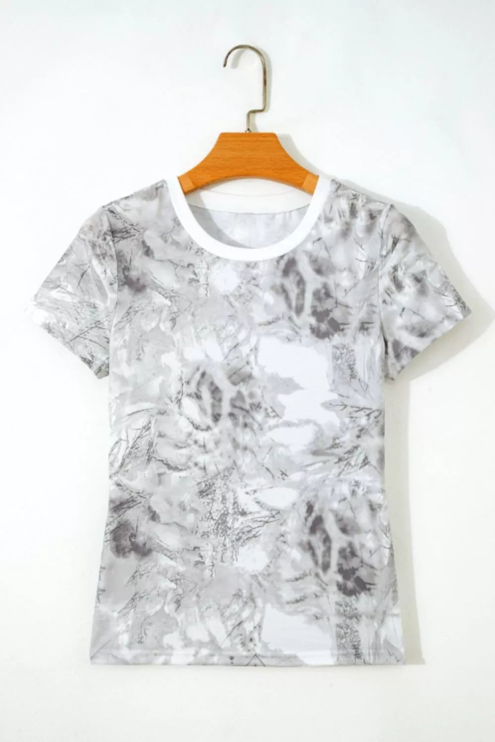 Women's Abstract Woodland Print Slim Fitted T-Shirt - ShopNQlik