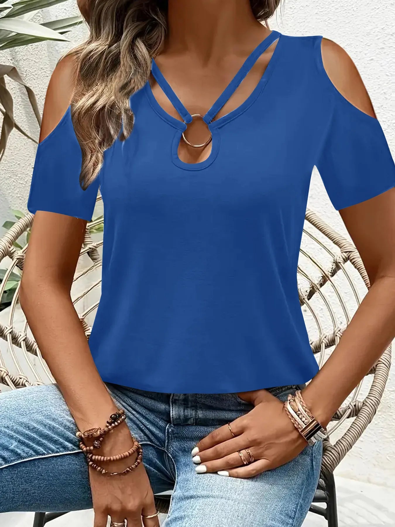 Women's Cold Shoulder T-Shirt – Metal Ring Cutout Detail - ShopNQlik