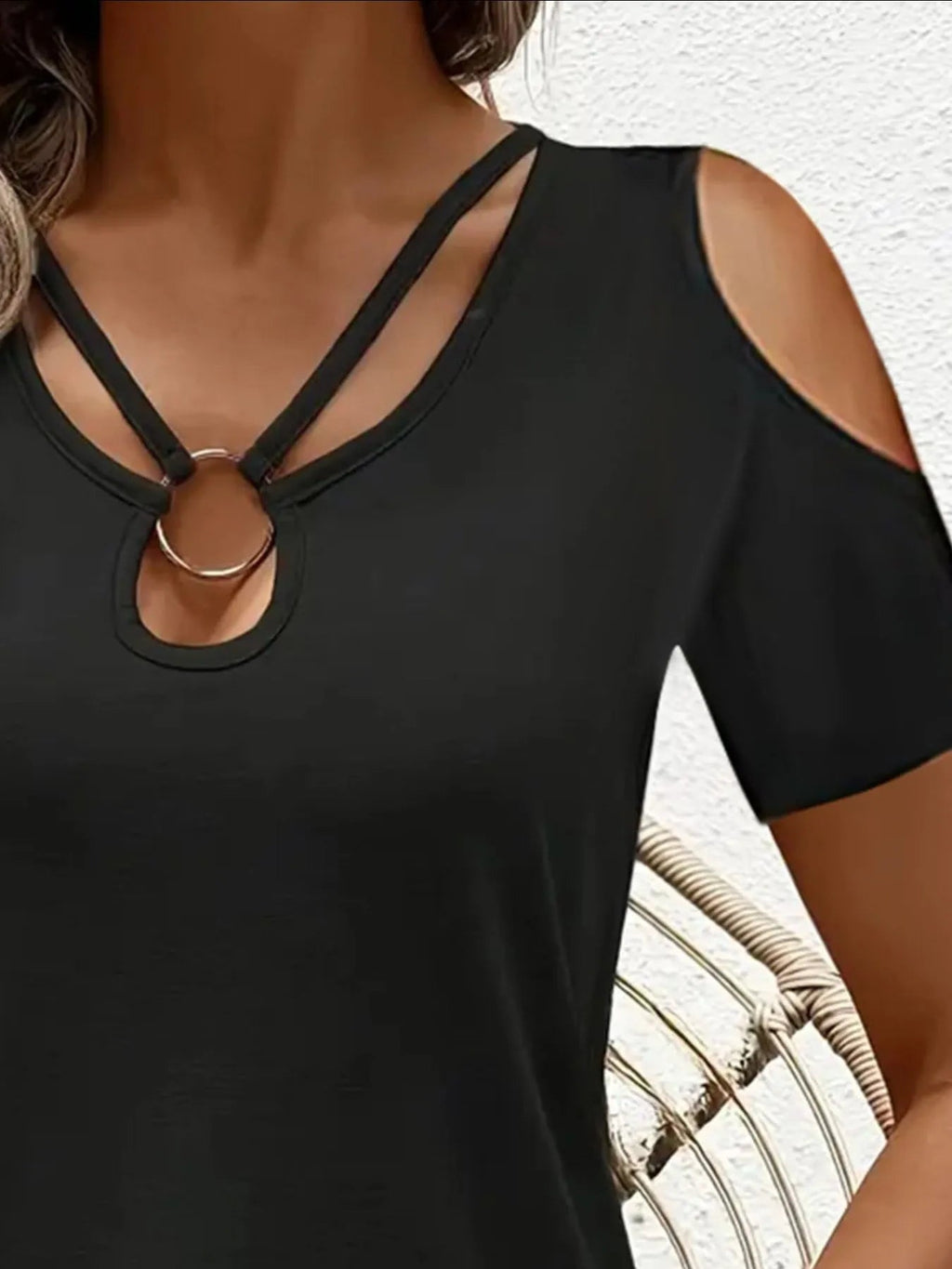 Women's Cold Shoulder T-Shirt – Metal Ring Cutout Detail - ShopNQlik