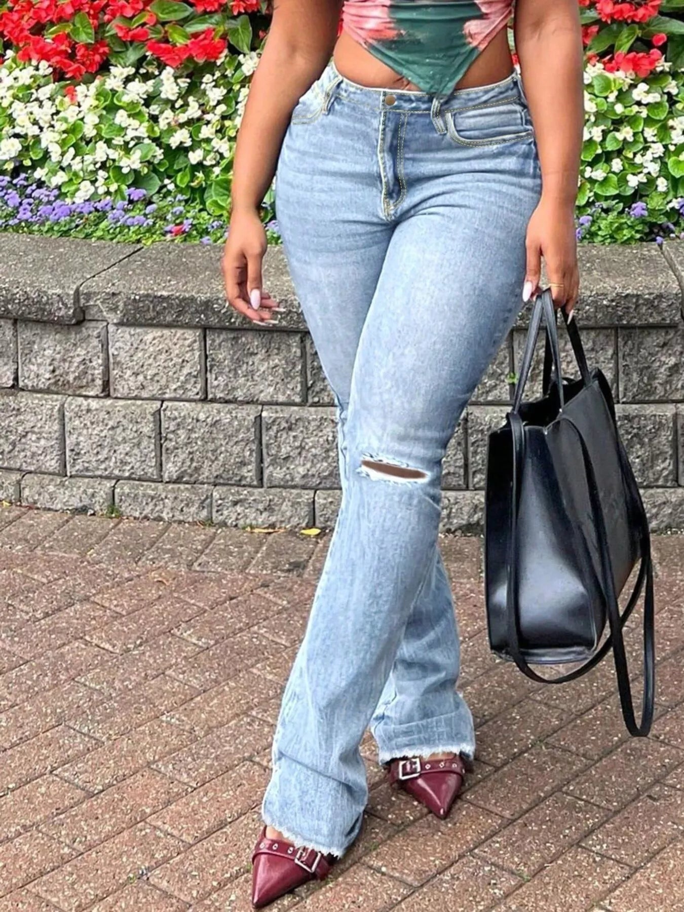 Women's Ripped Knee Flare Jeans – 4 Colours, S–2XL - ShopNQlik