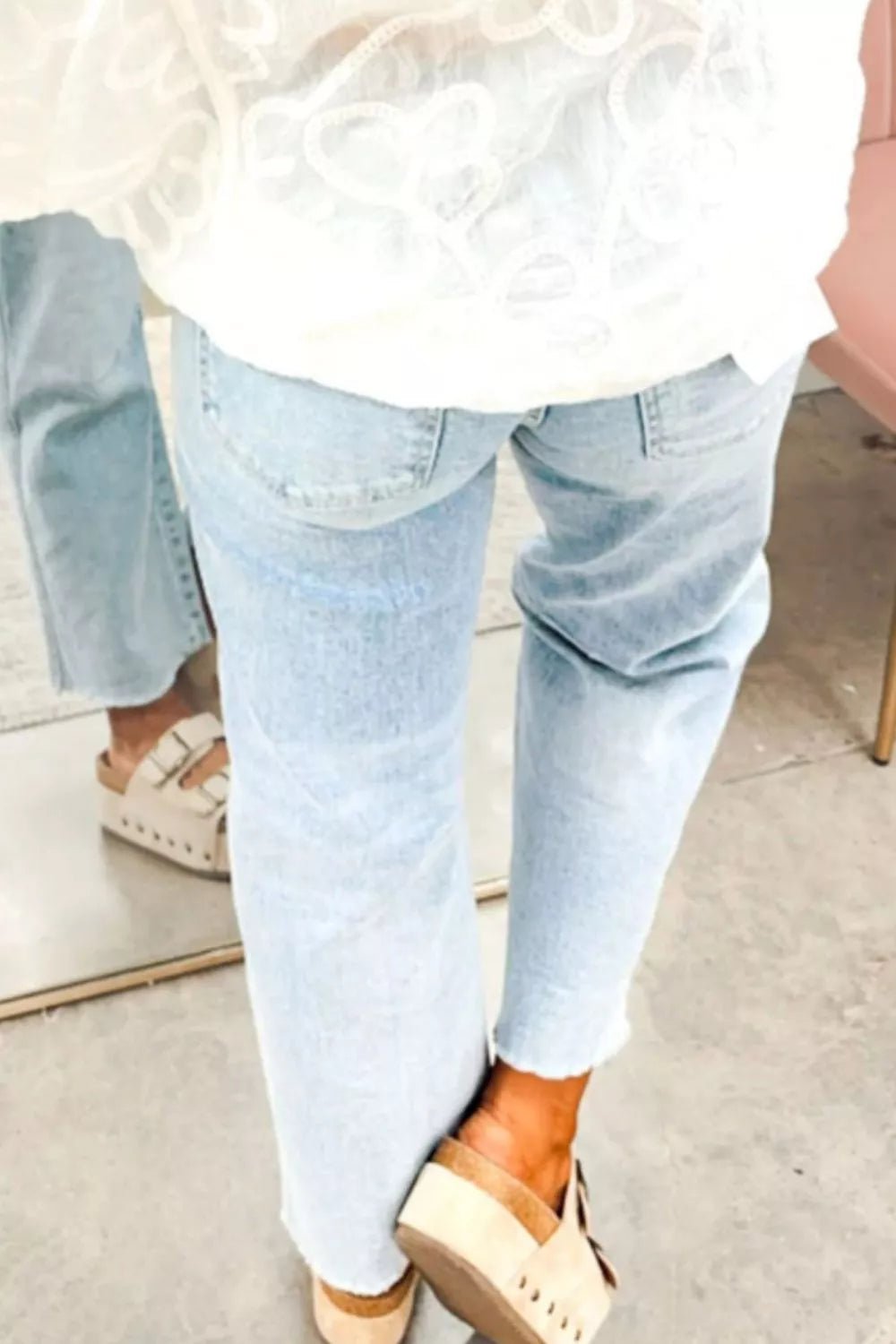 Women's Star-Embellished Cropped Jeans – Light Blue, Sizes 4–16 - ShopNQlik